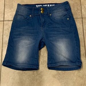 Mid thigh jeans sz 1/2